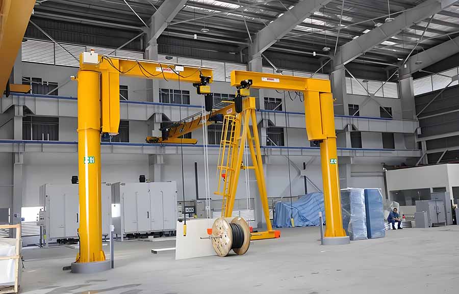 Lifting jib crane in workshop workstation materialhandling application Lifting jib crane in workshop workstation materialhandling application
